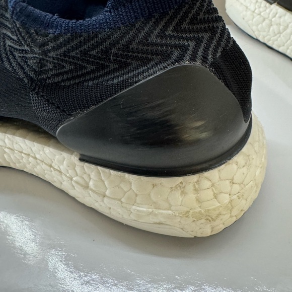 Stella McCartney Adidas Ultra Boost Women’s size 9 - Picture 11 of 14
